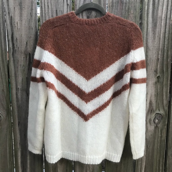 Szane Joy Jumper Ecru Caramel Varsity 